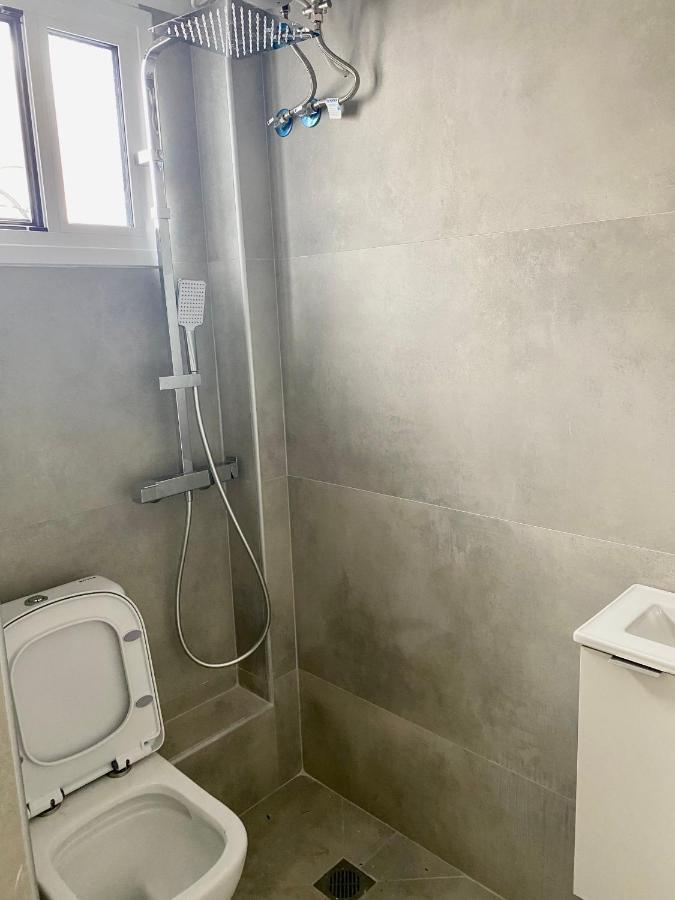 Apartment Modern Tiny House In Volos