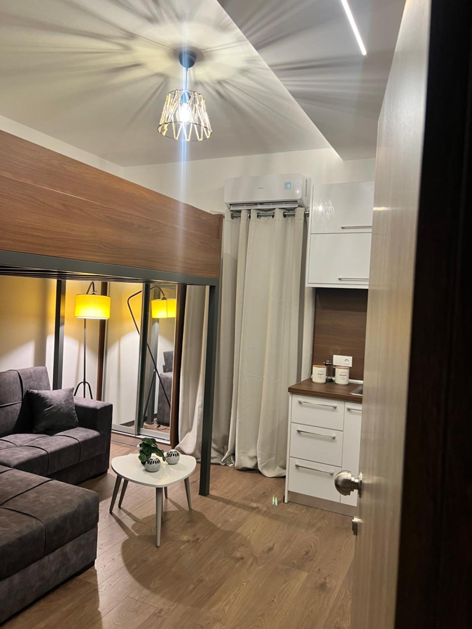 Modern Tiny House In Volos